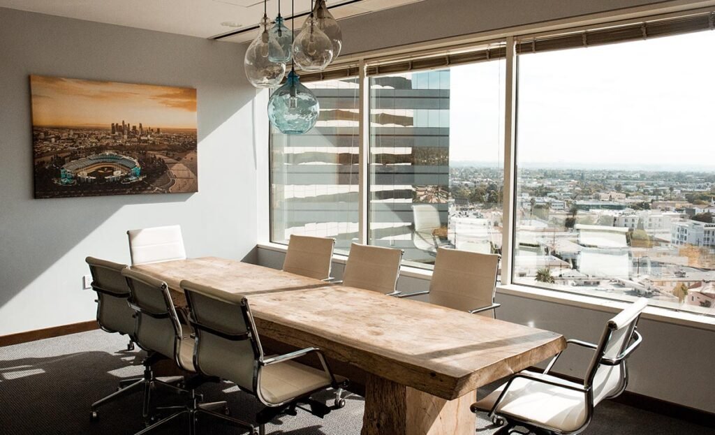 comedor con mesa larga